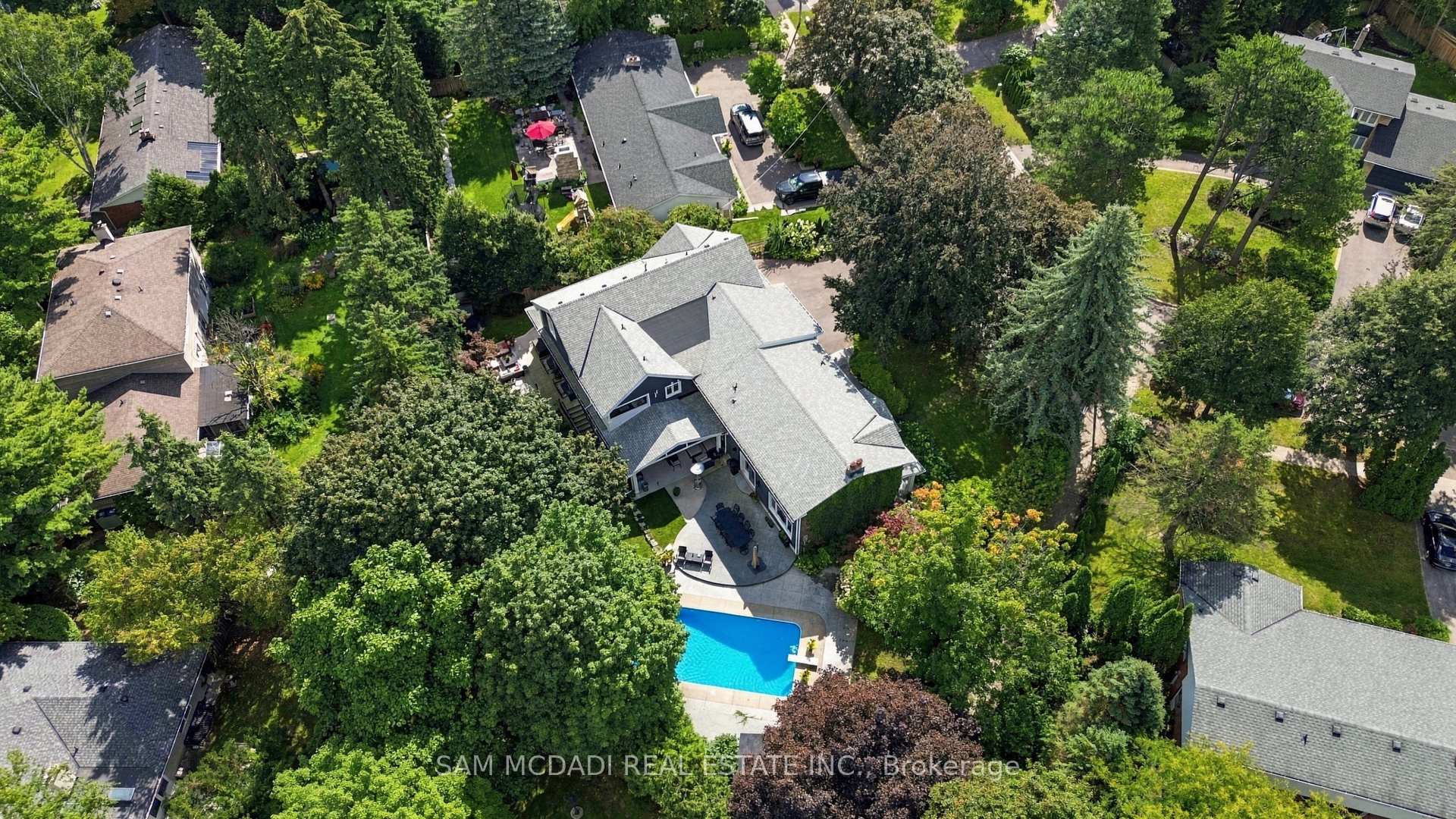 2142 Obeck Crescent