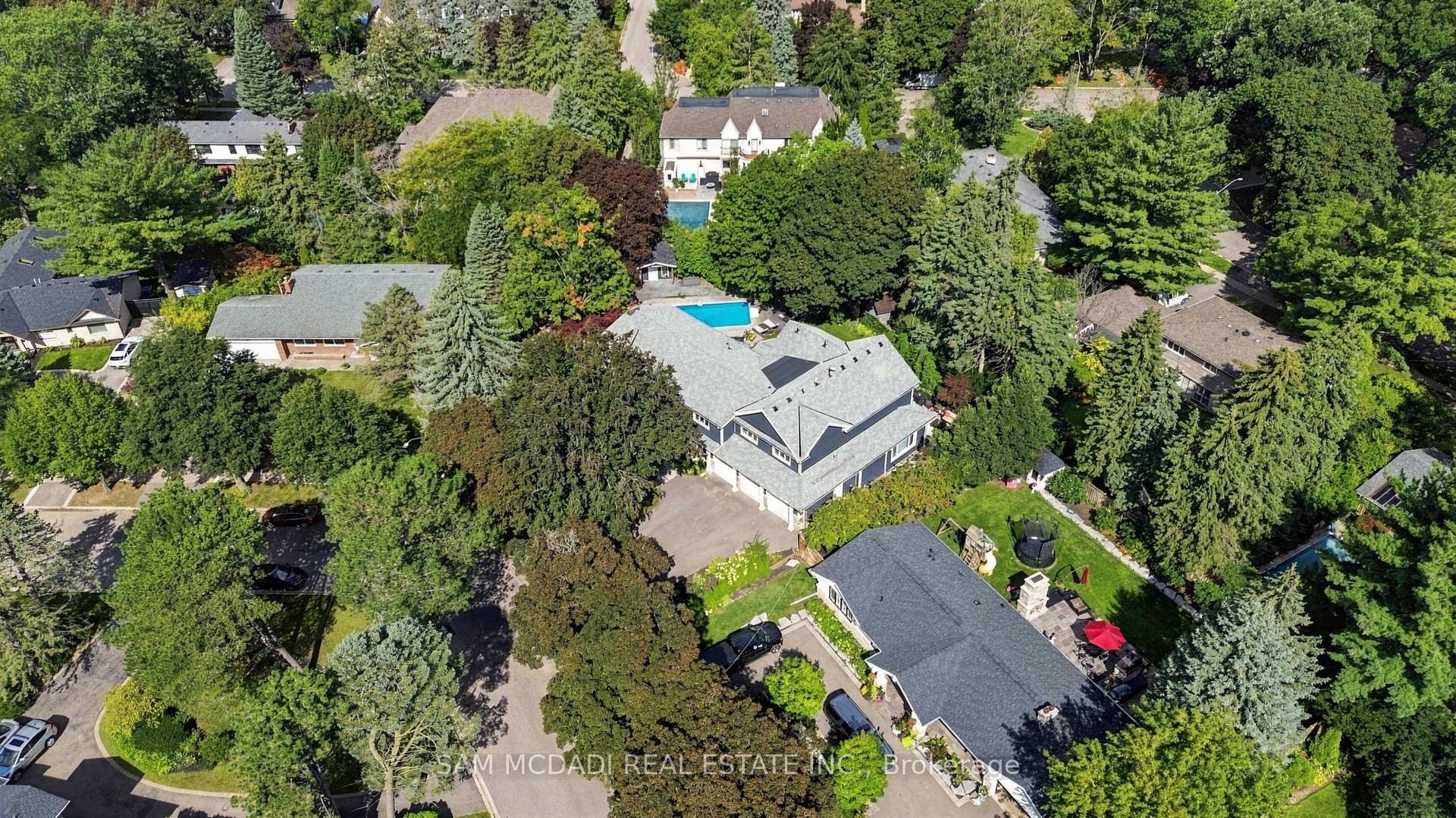 2142 Obeck Crescent