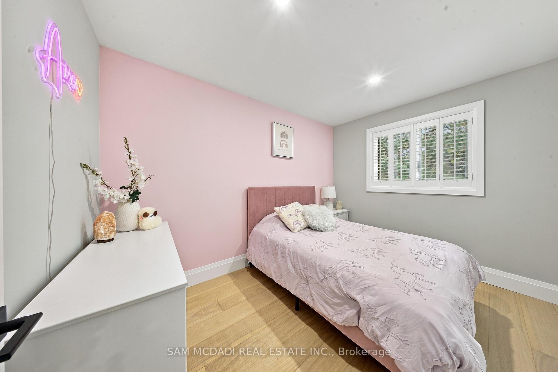 1160 Walden Circle 1