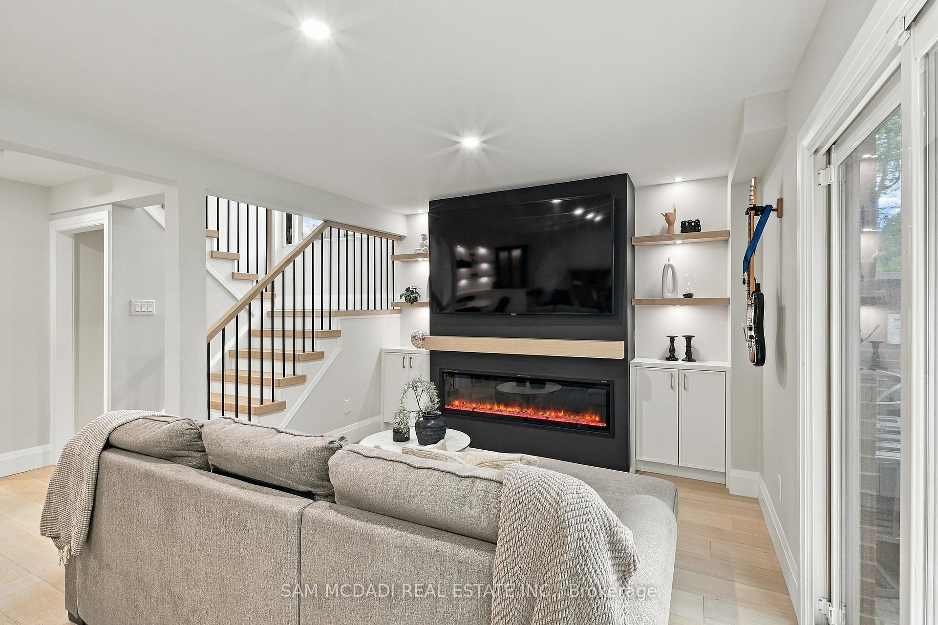 1160 Walden Circle 1