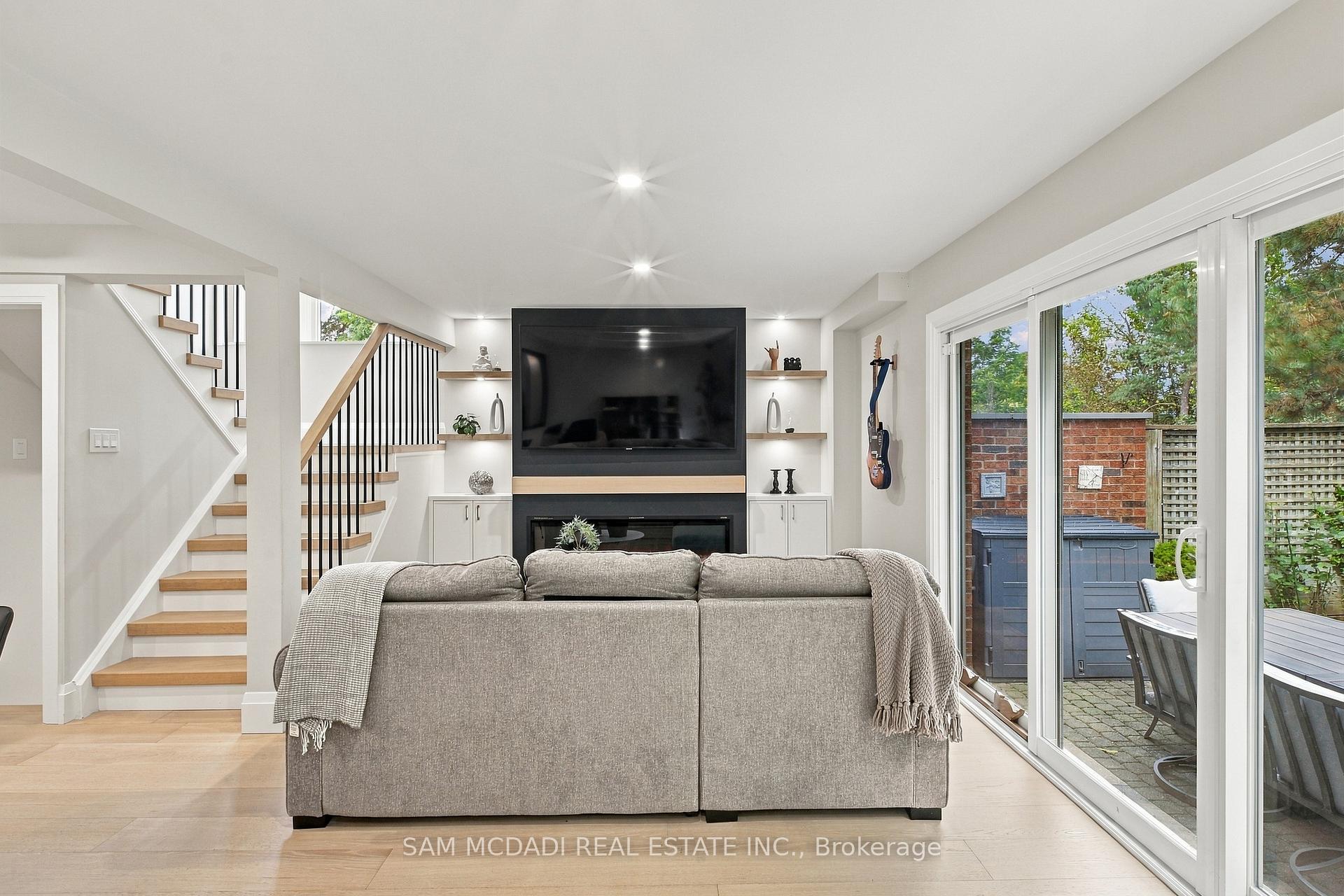 1160 Walden Circle 1