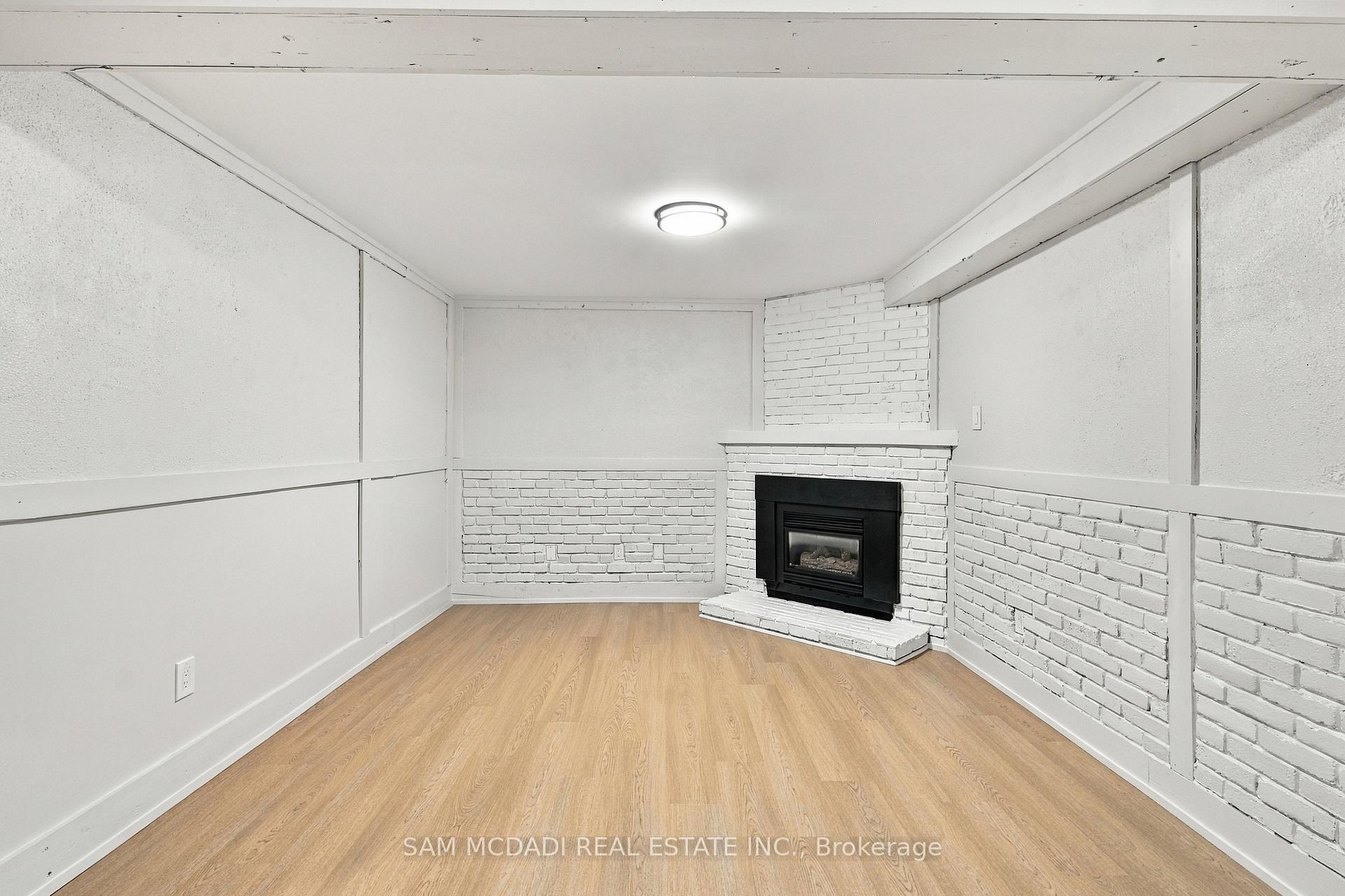 1160 Walden Circle 1