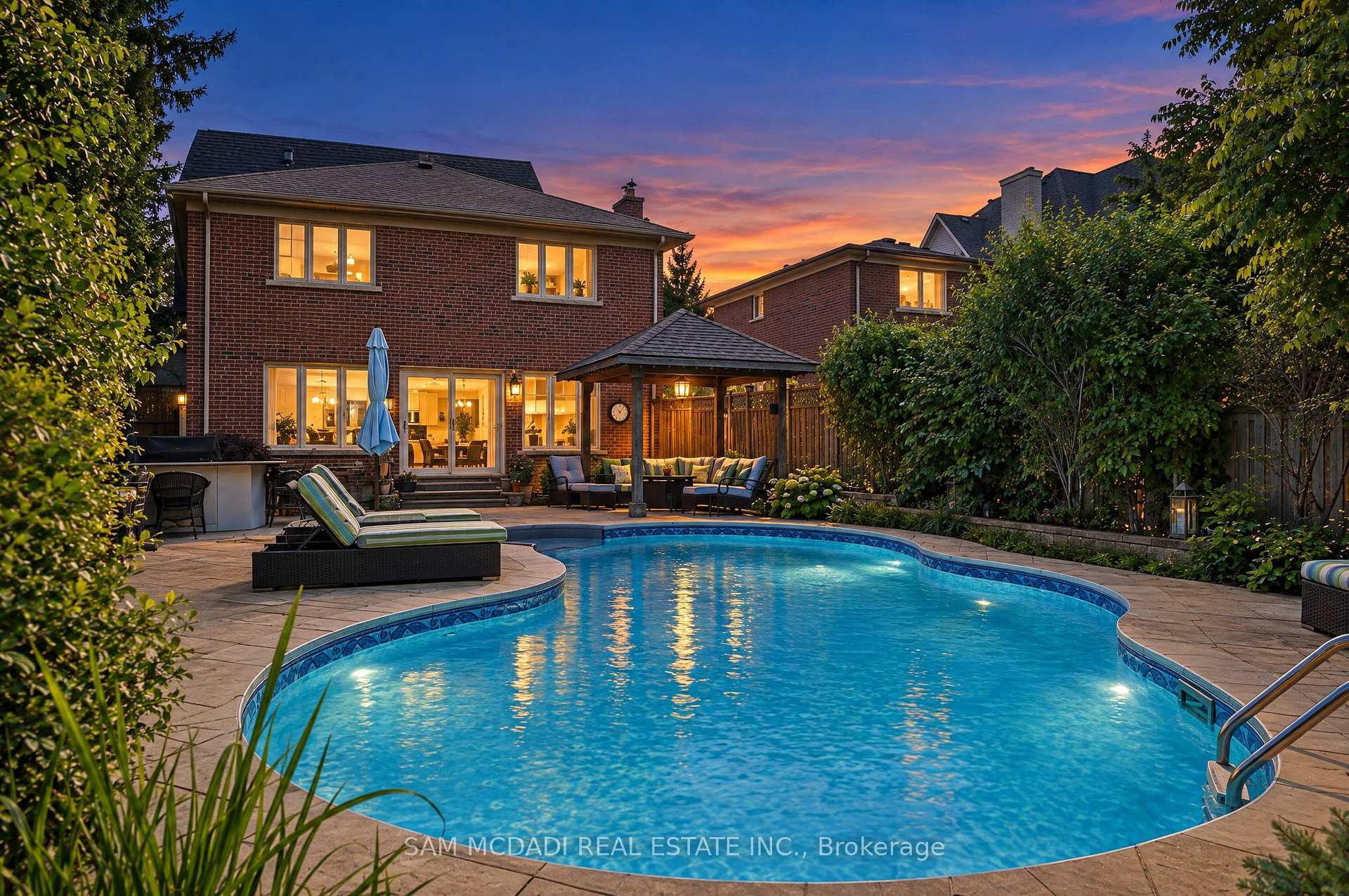 2497 Sharon Crescent