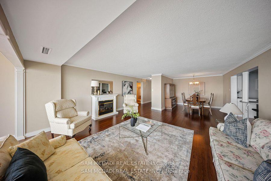 5280 Lakeshore Road 1105