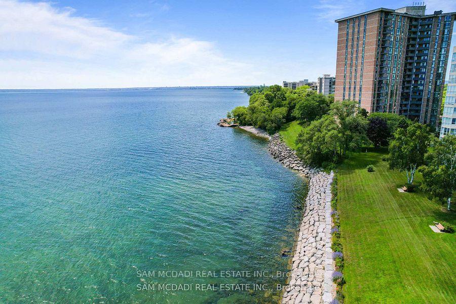 5280 Lakeshore Road 1105