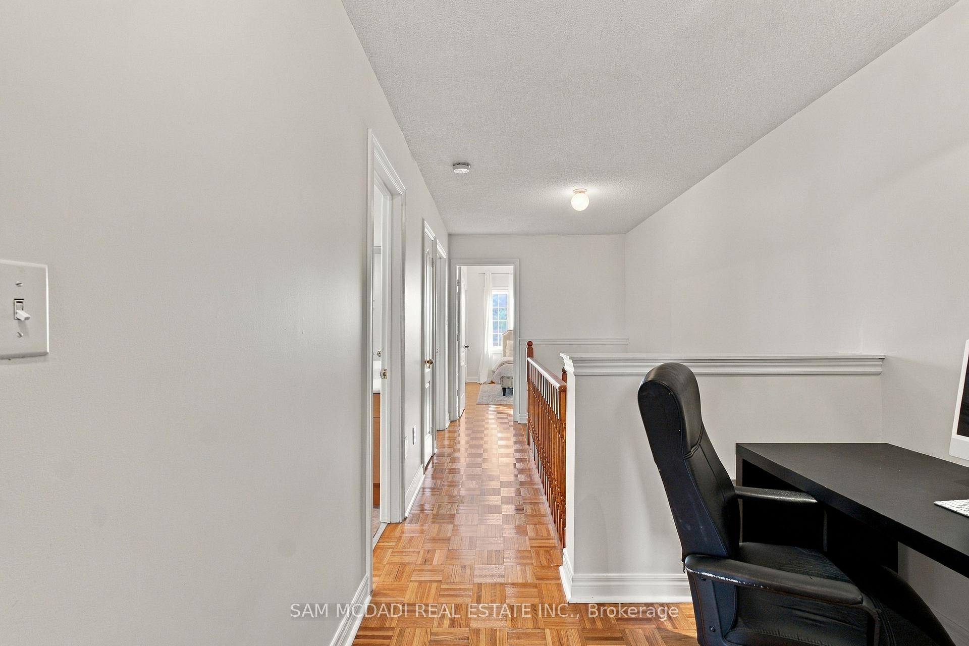 7331 Cork Tree Row