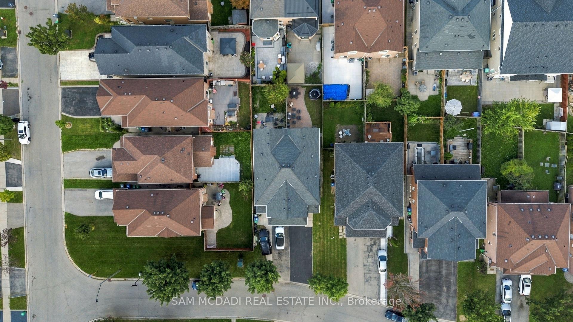 7331 Cork Tree Row