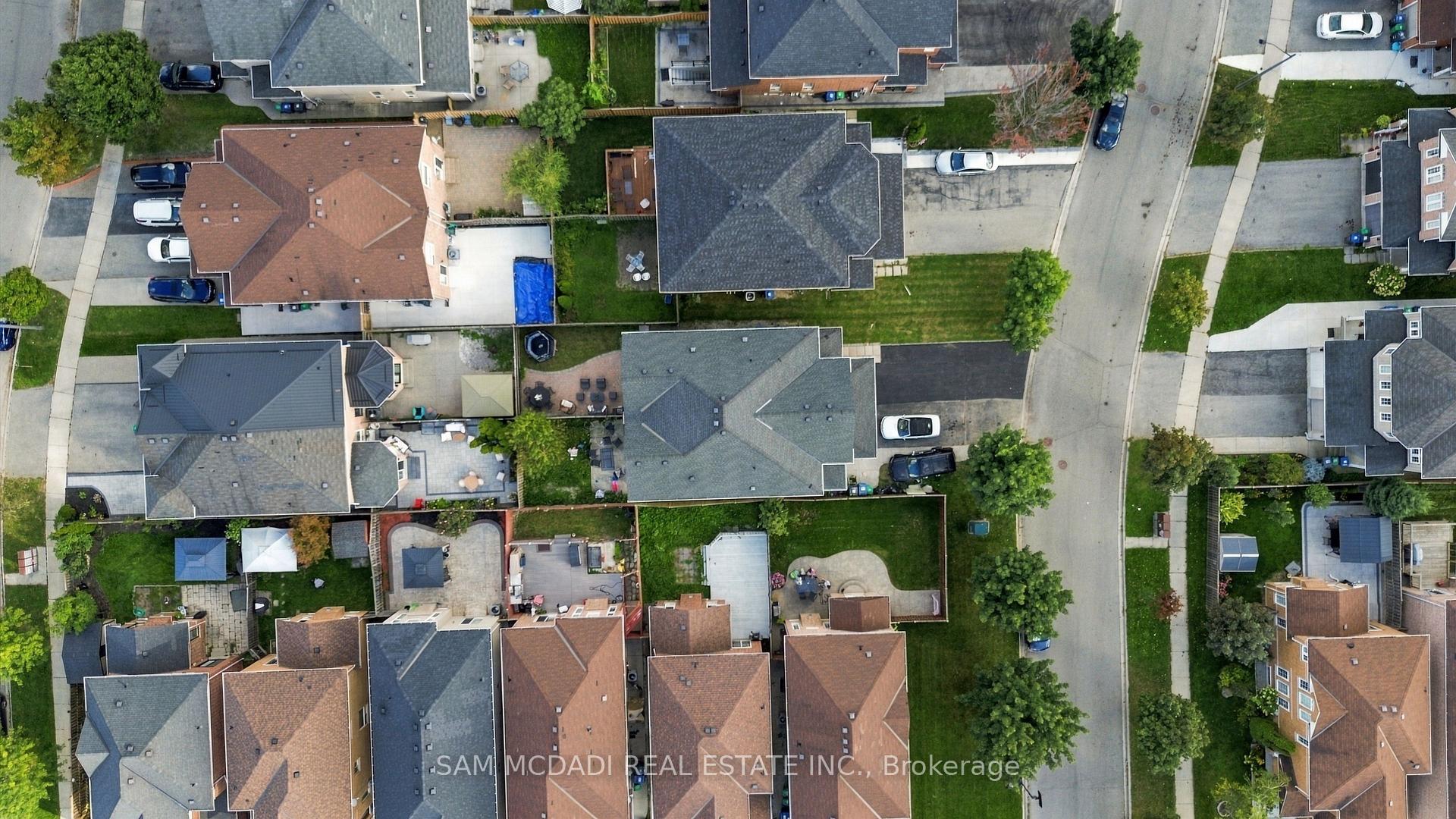 7331 Cork Tree Row