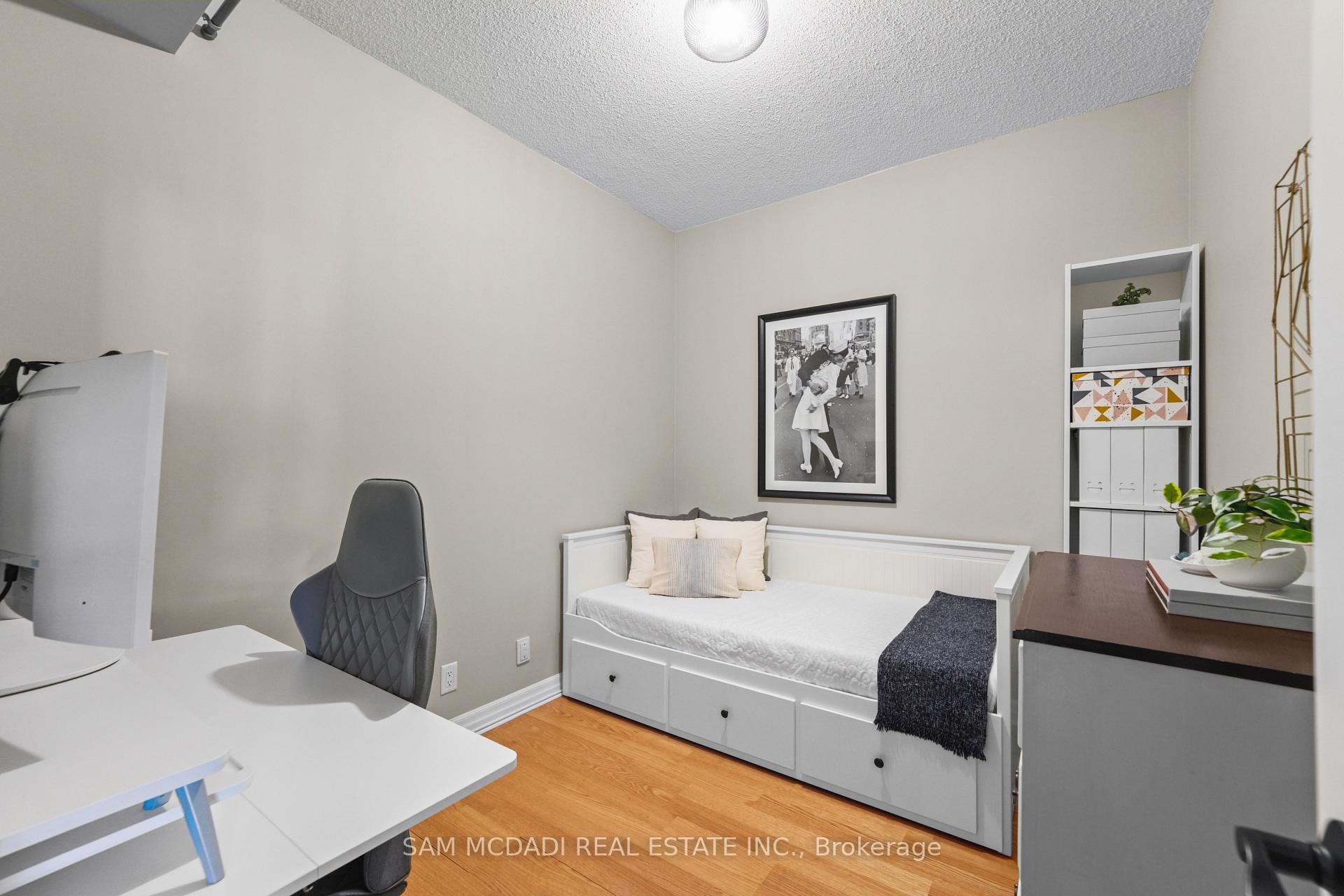 70 Port Street E 506