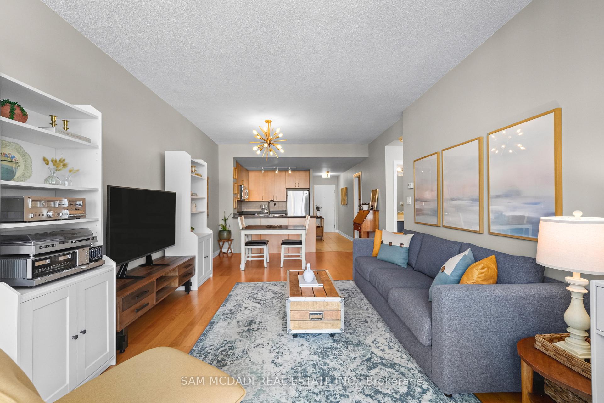 70 Port Street E 506