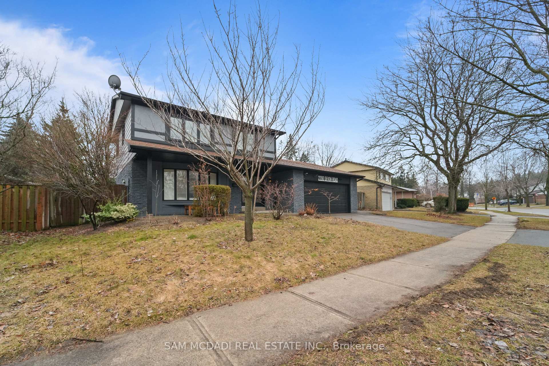 2290 Devon Road