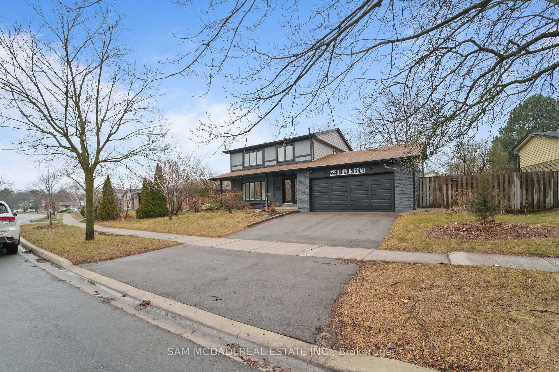 2290 Devon Road