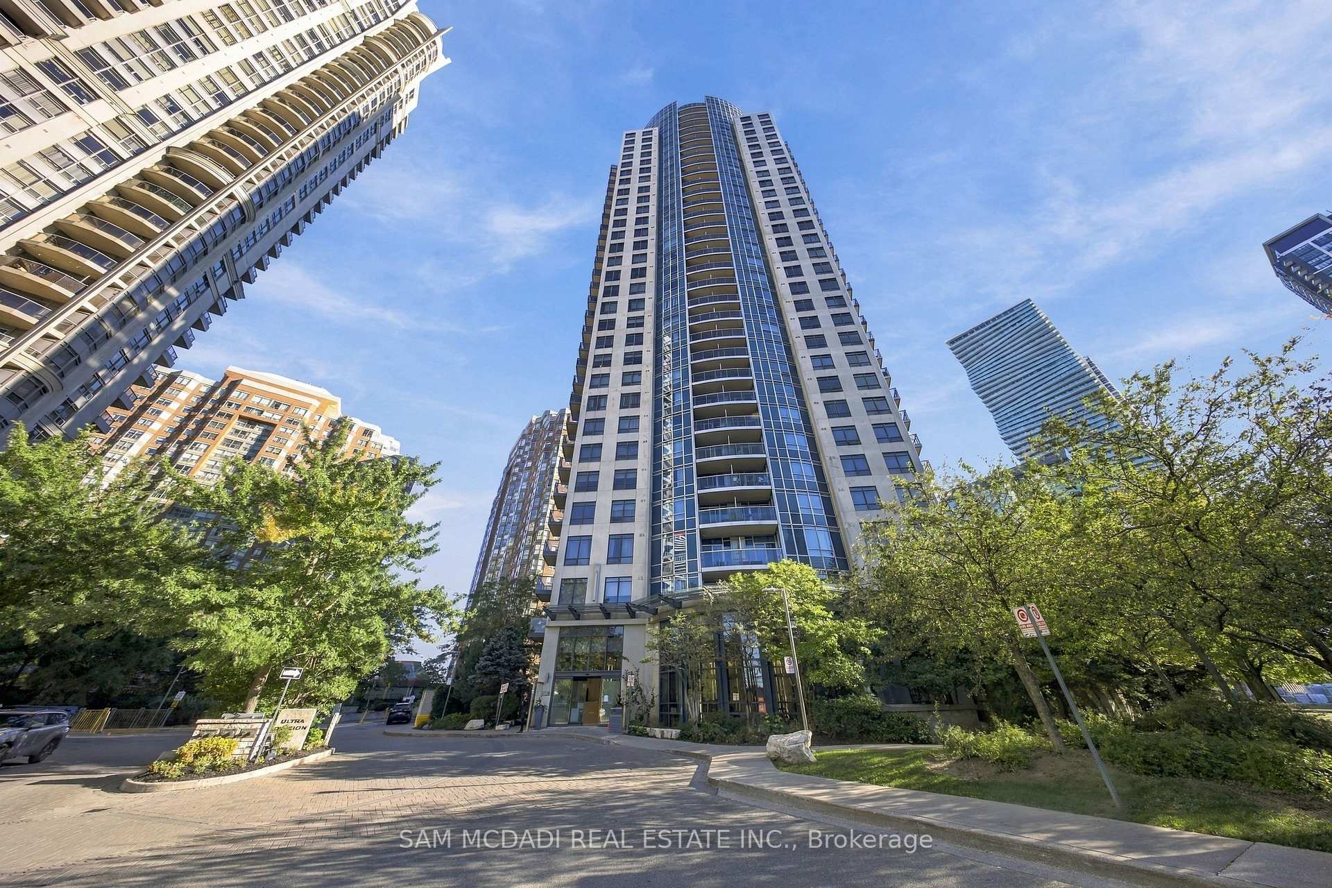 330 Burnhamthorpe Road W 1905