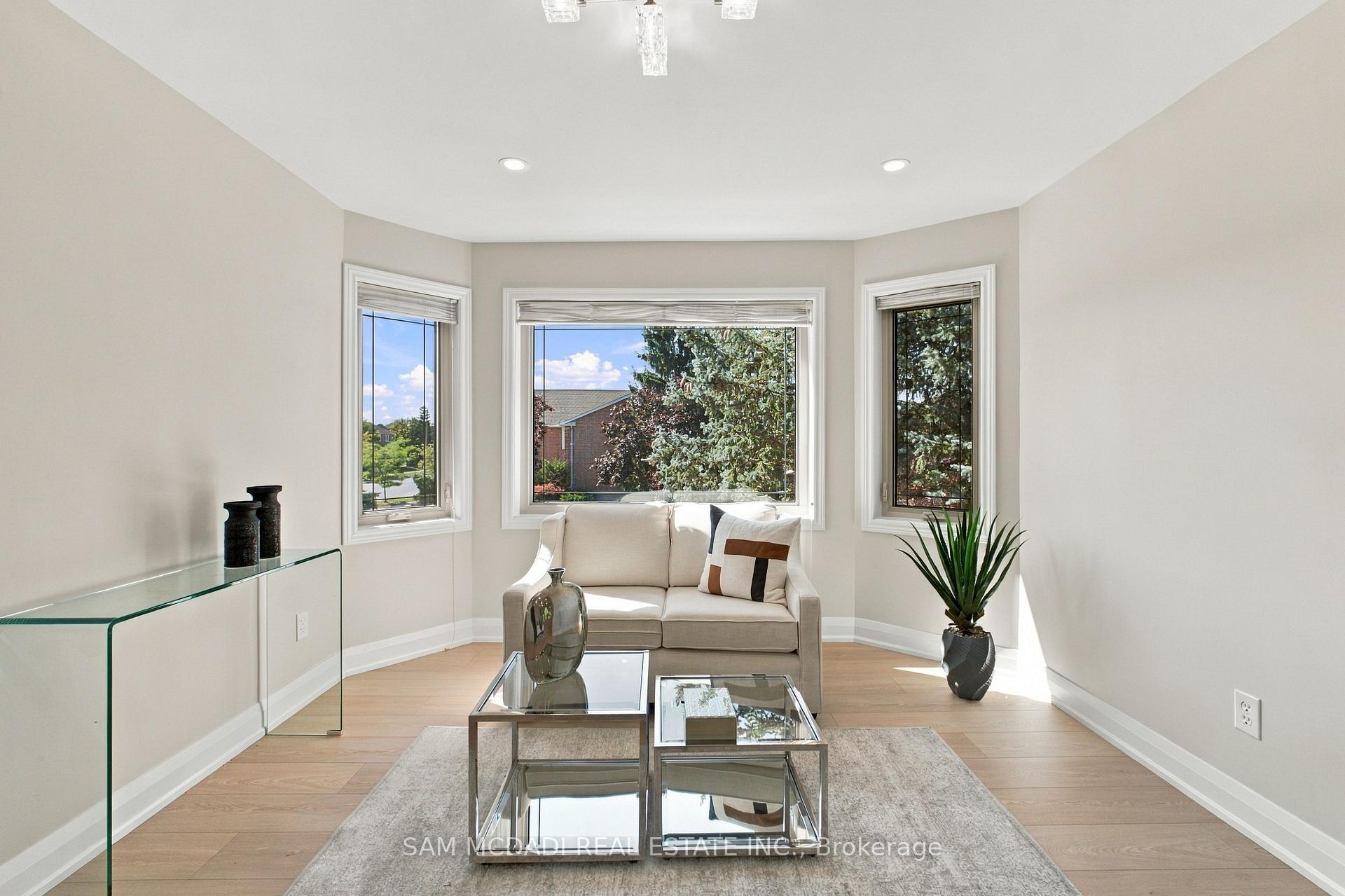 5289 Fallingbrook Drive
