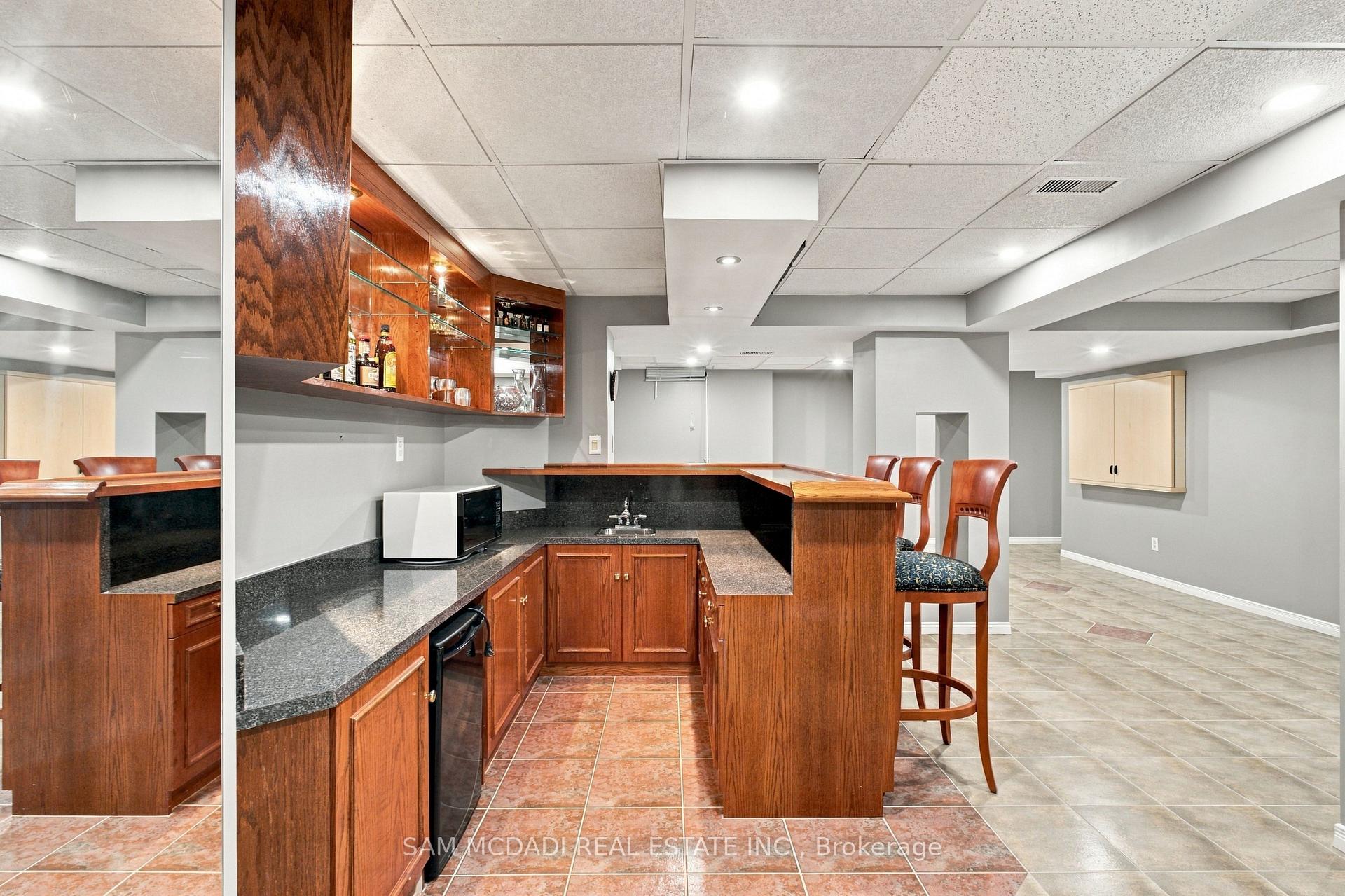 5289 Fallingbrook Drive