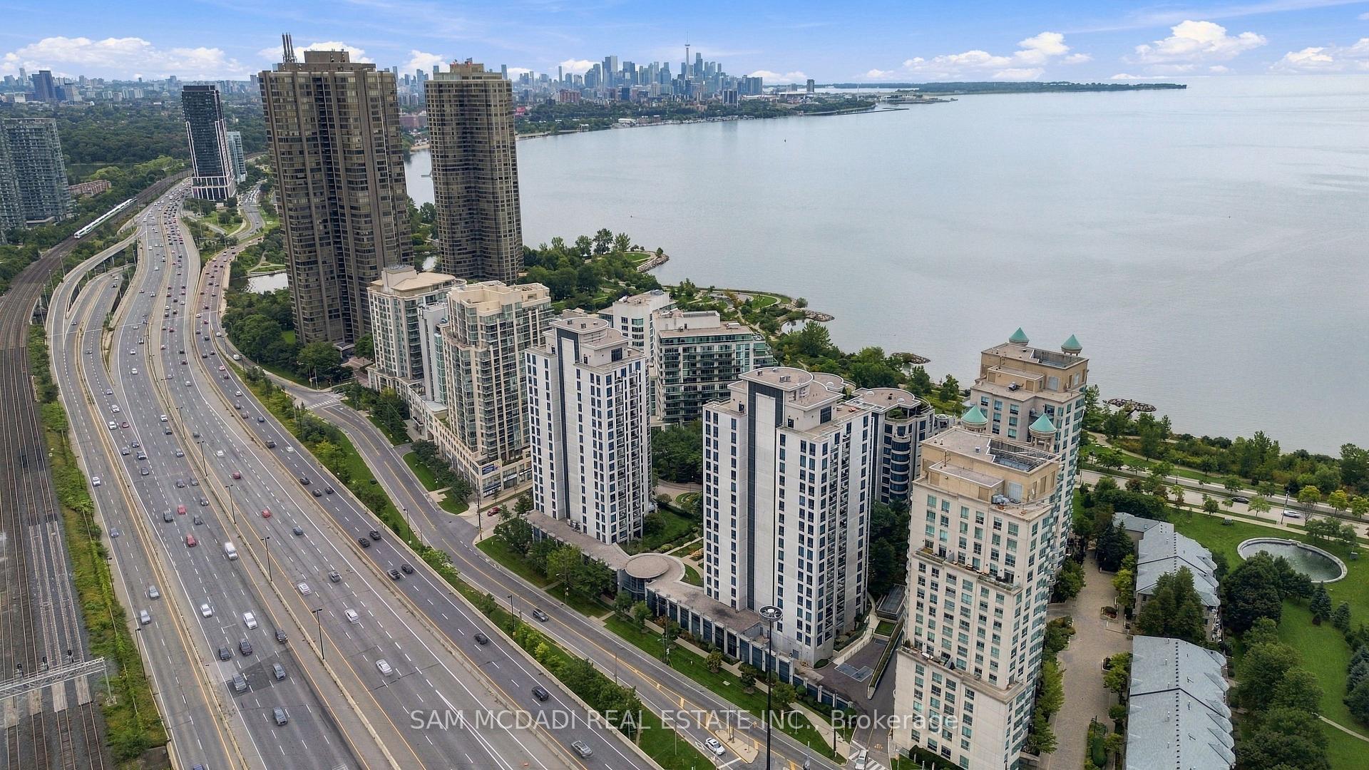 2087 Lake Shore Boulevard W 103, Toronto Unit: 103