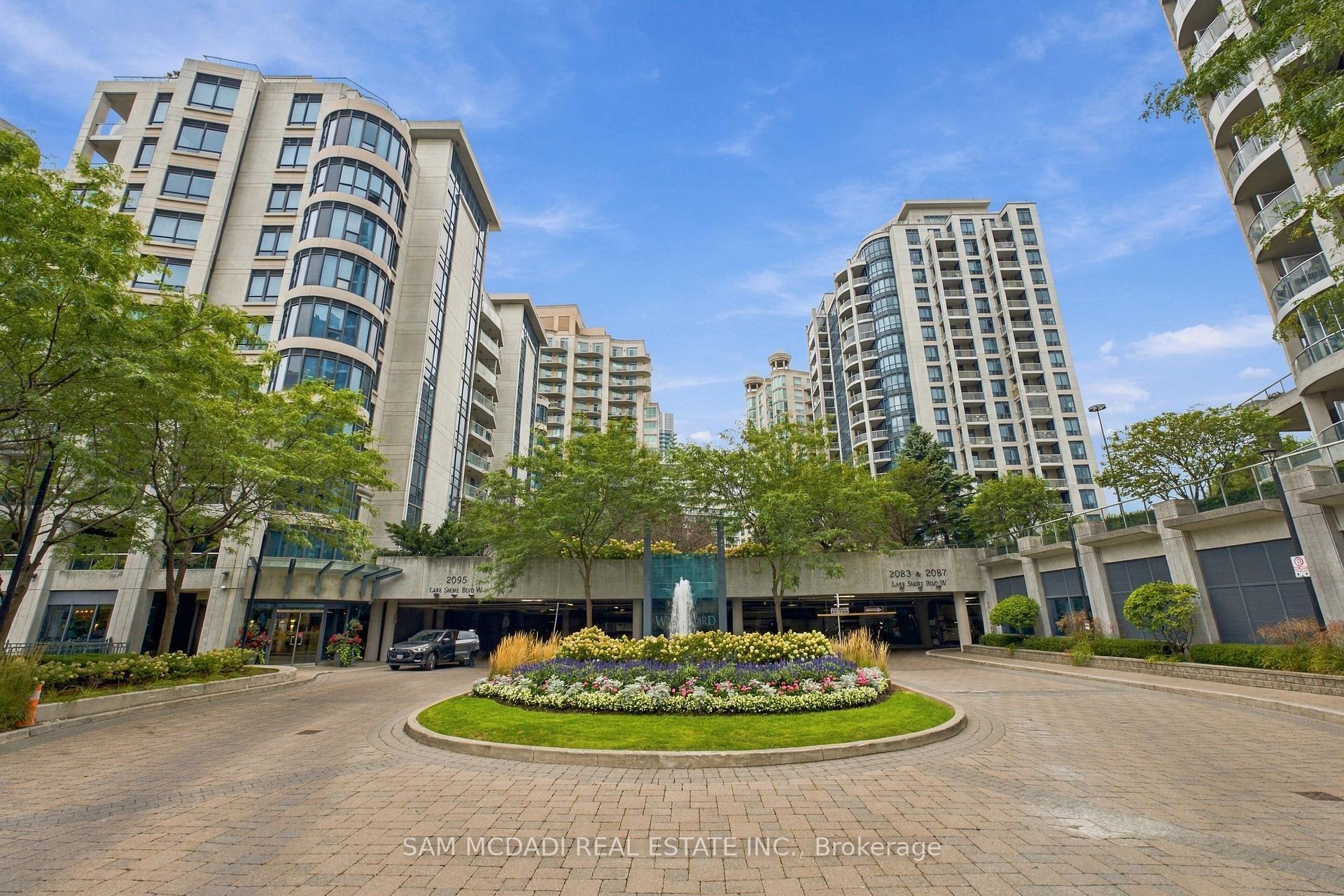 2087 Lake Shore Boulevard W 103, Toronto Unit: 103
