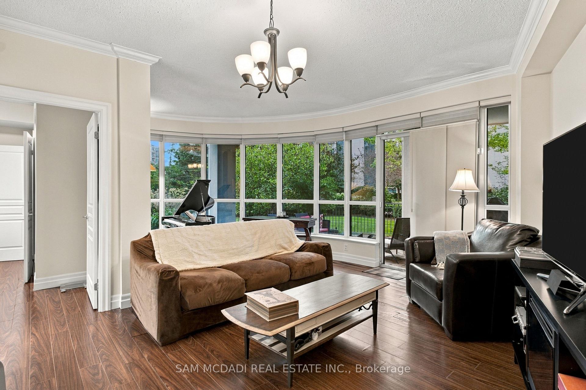 2087 Lake Shore Boulevard W 103, Toronto Unit: 103
