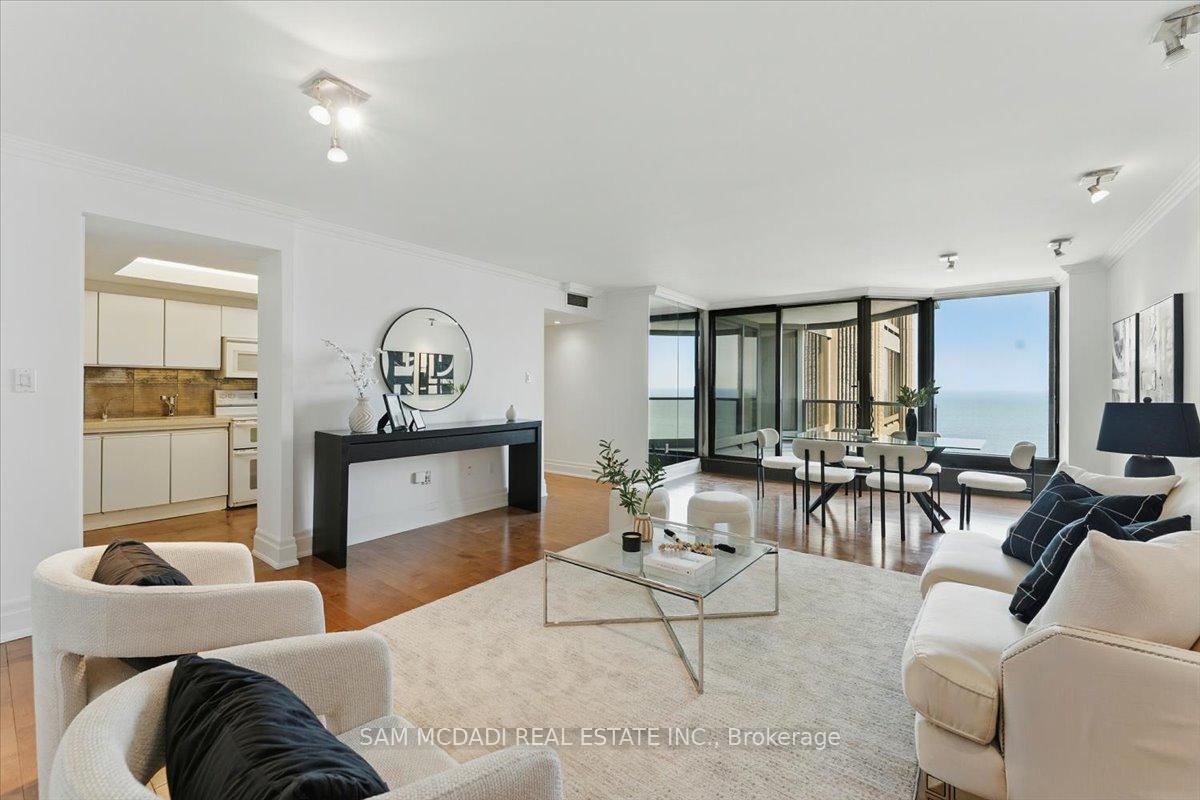 2045 Lake Shore Boulevard W 1605, Toronto Unit: 1605