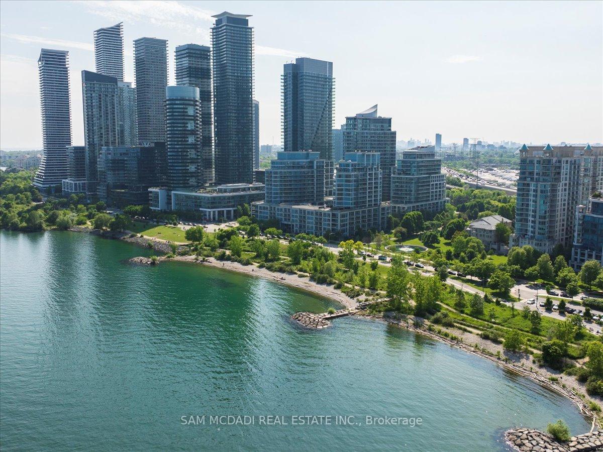 2045 Lake Shore Boulevard W 1605, Toronto Unit: 1605