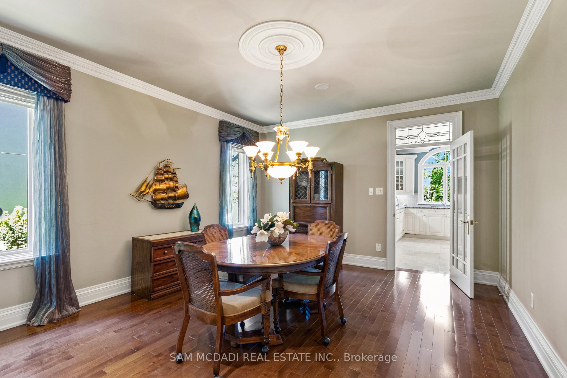 1301 Mississauga Road