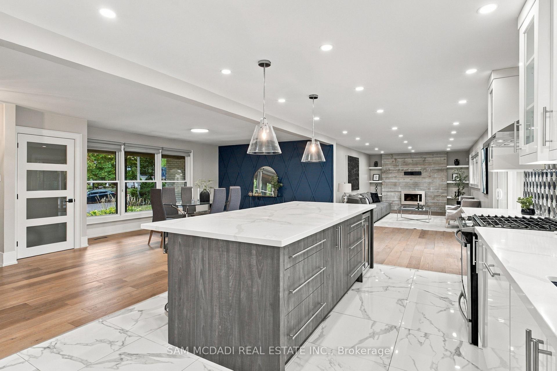 1357 Saginaw Crescent