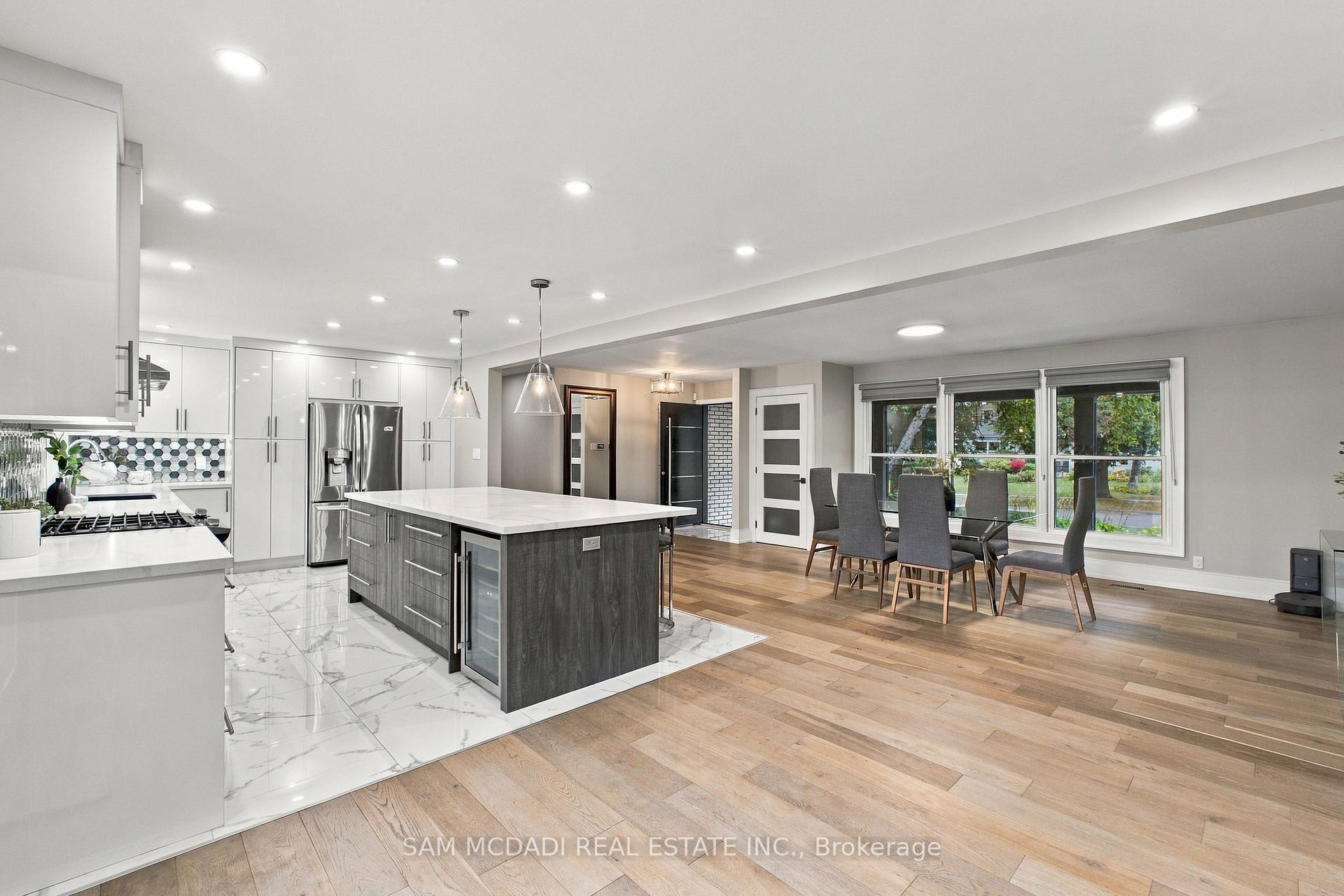 1357 Saginaw Crescent