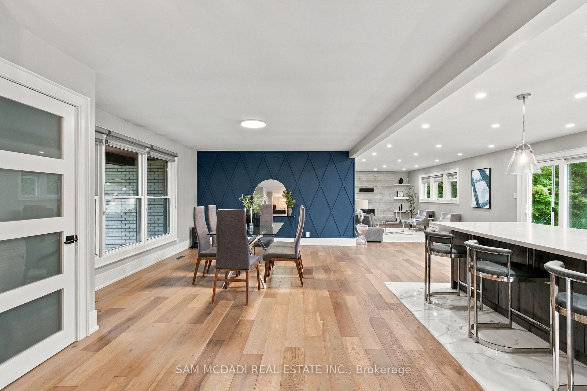 1357 Saginaw Crescent