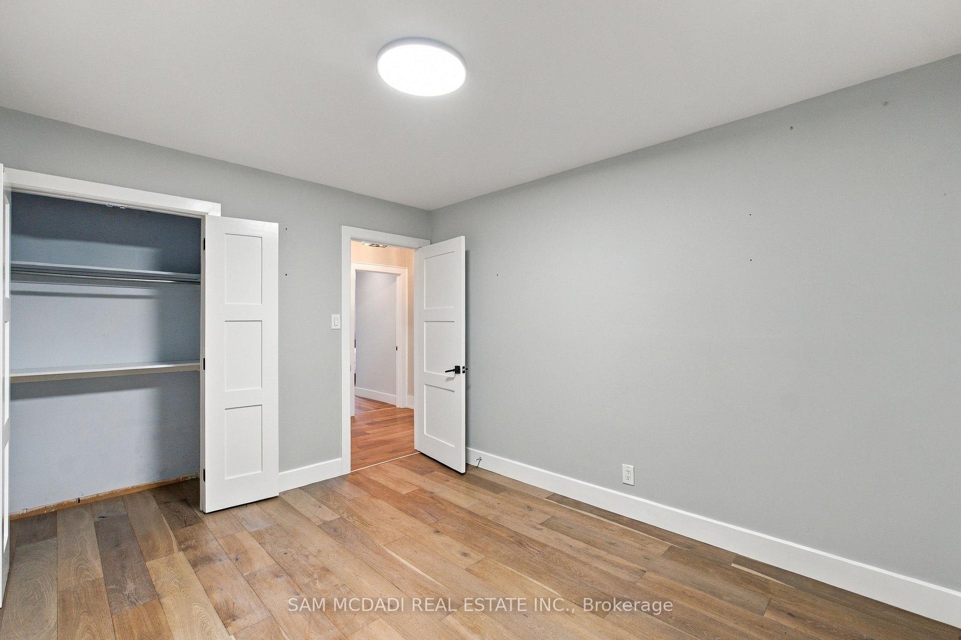 1357 Saginaw Crescent