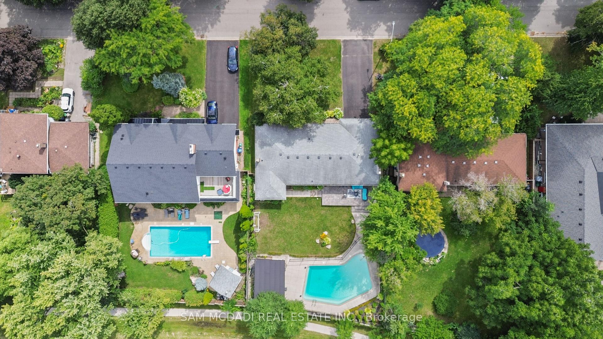 1357 Saginaw Crescent