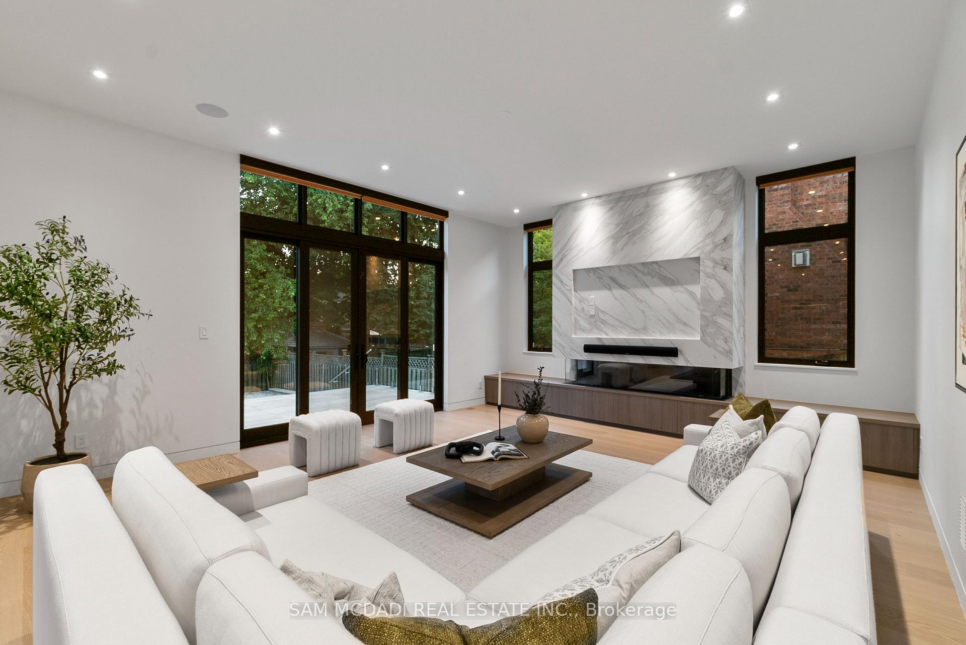 1222 Mississauga Road