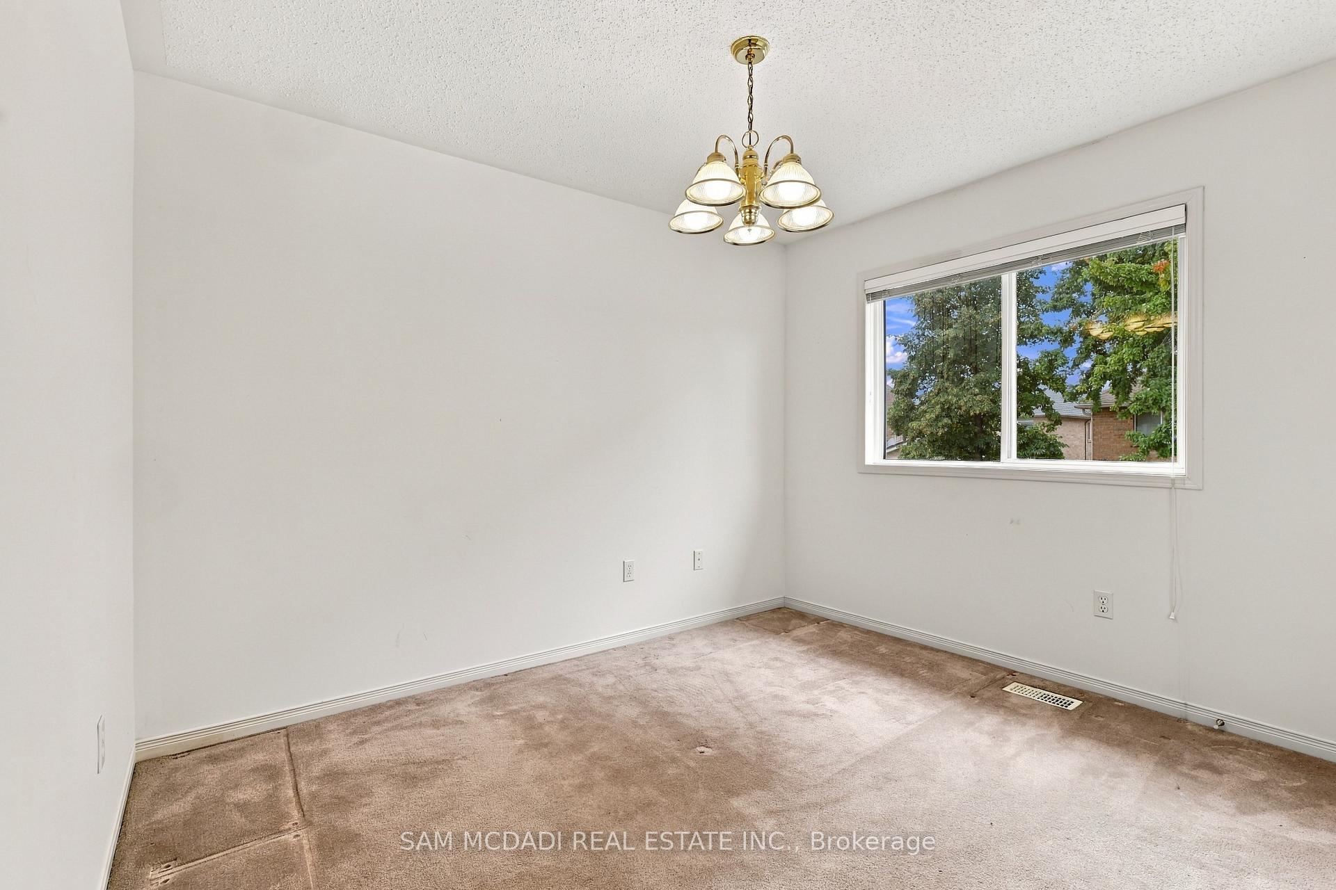 5263 Russell View Road
