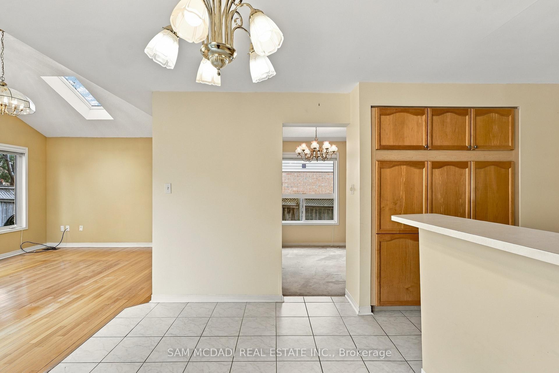 5263 Russell View Road