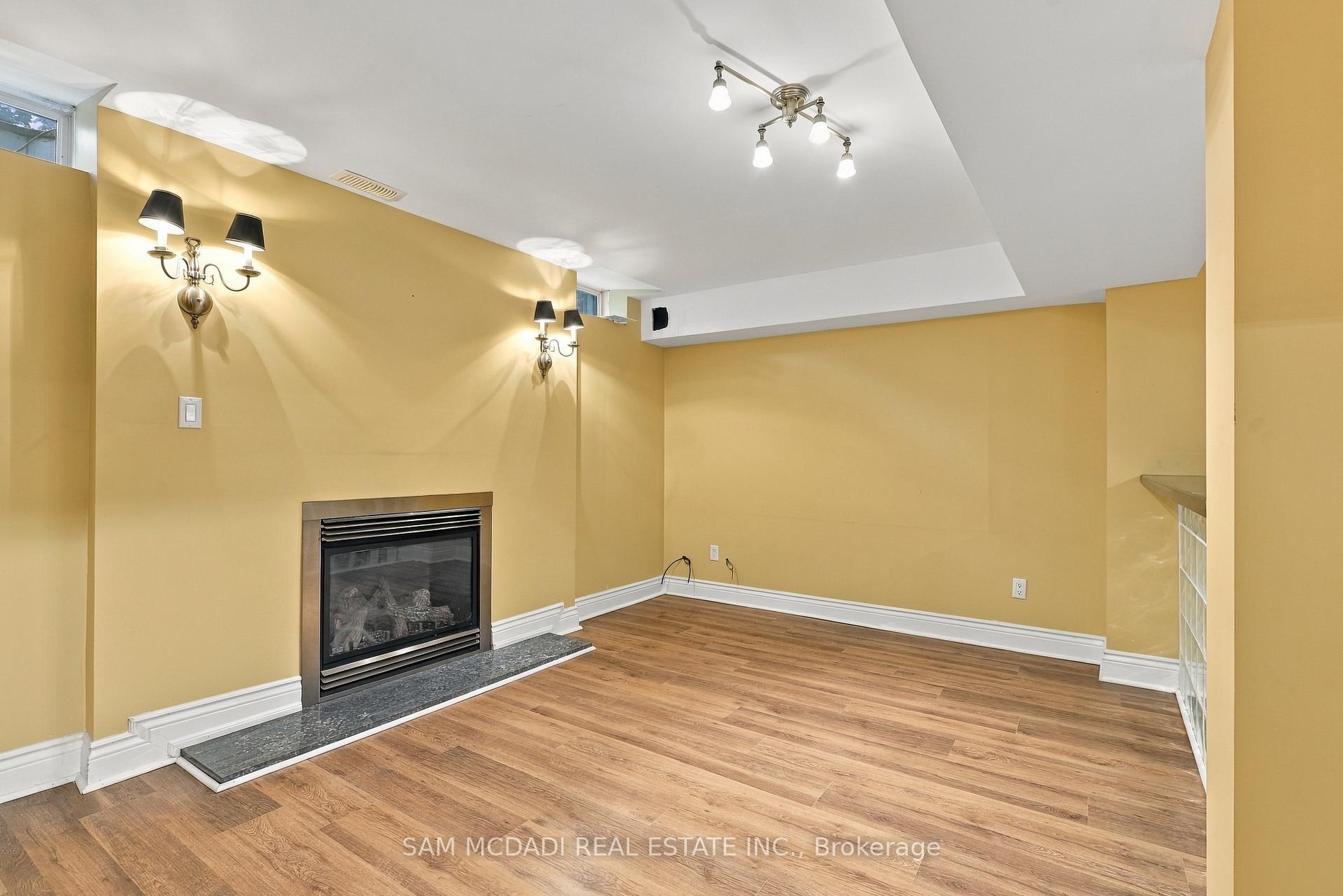 5263 Russell View Road