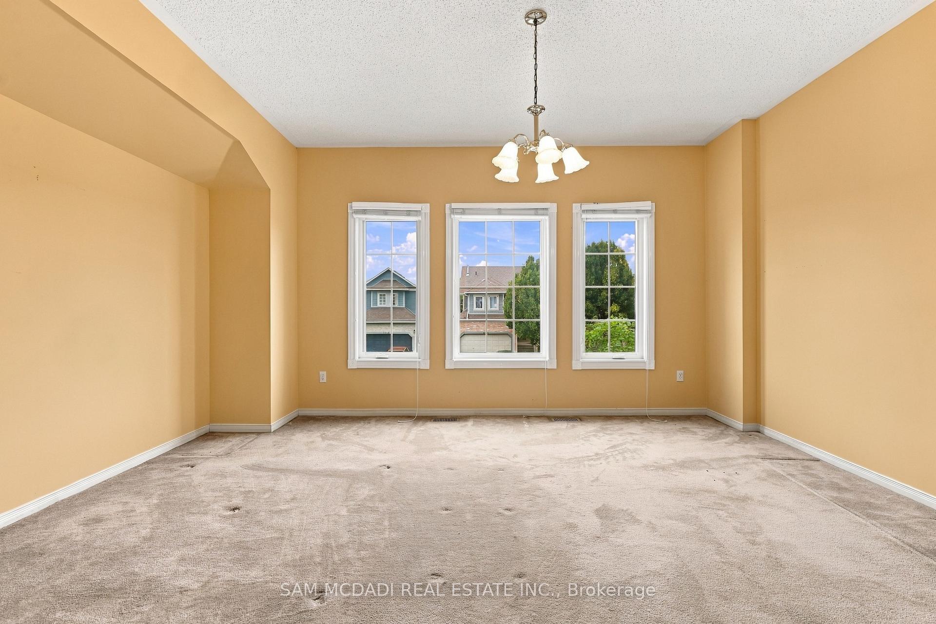 5263 Russell View Road