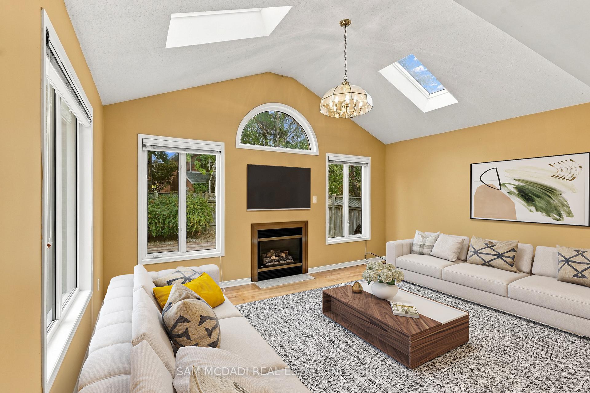 5263 Russell View Road
