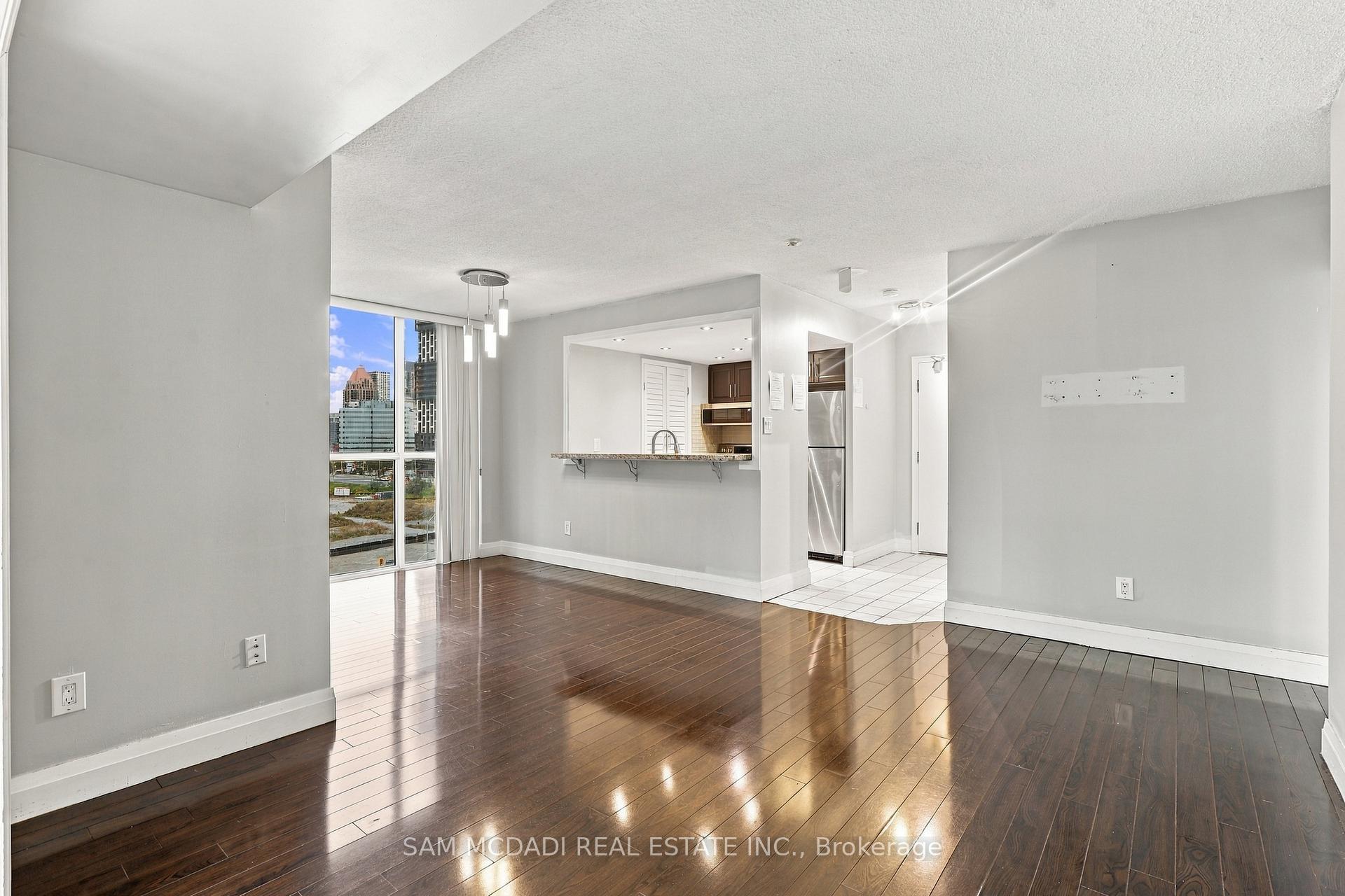 265 Enfield Place 903