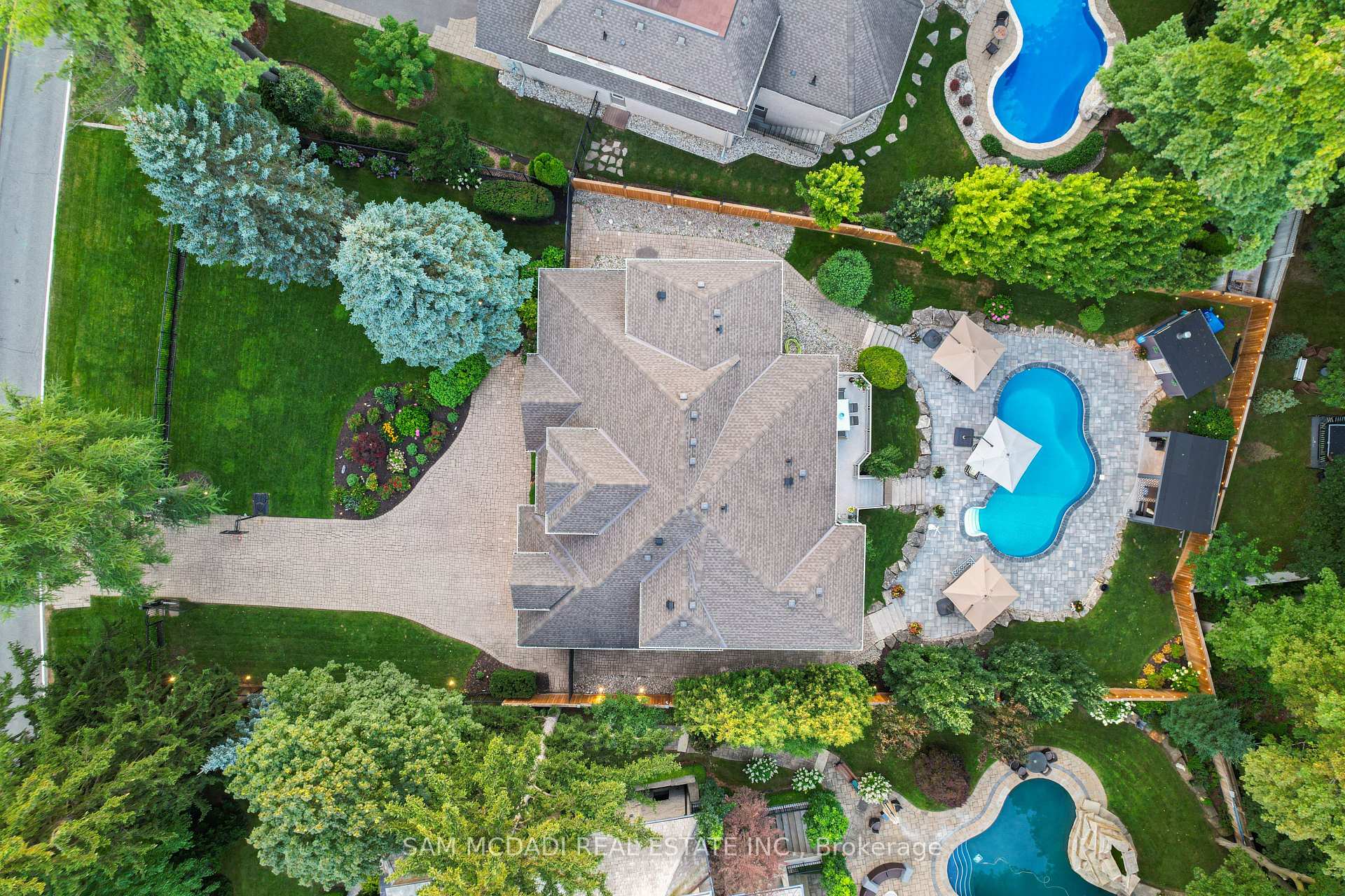 527 Meadow Wood Road