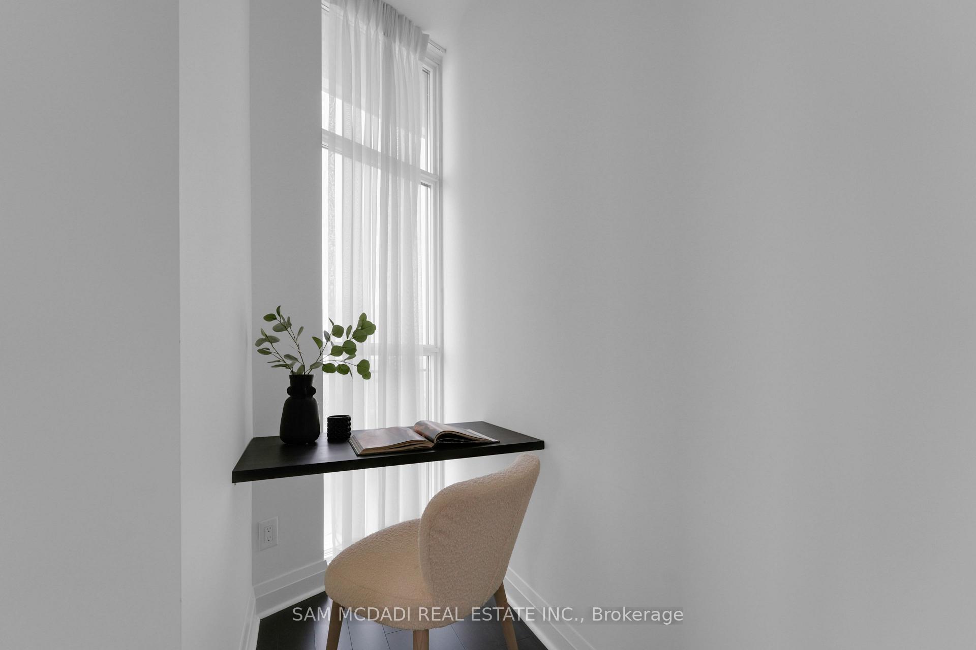 50 Absolute Avenue PH3