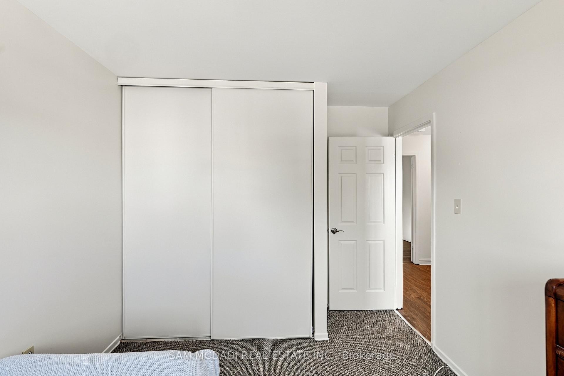 2779 Gananoque Drive 87