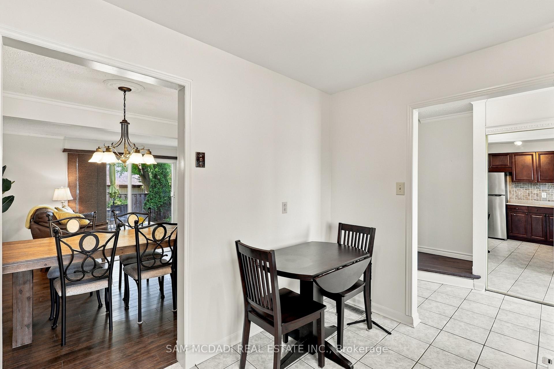 2779 Gananoque Drive 87