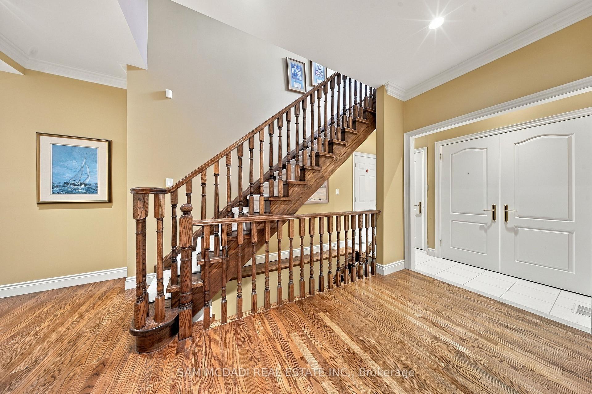 1205 Clarkson Road N 6