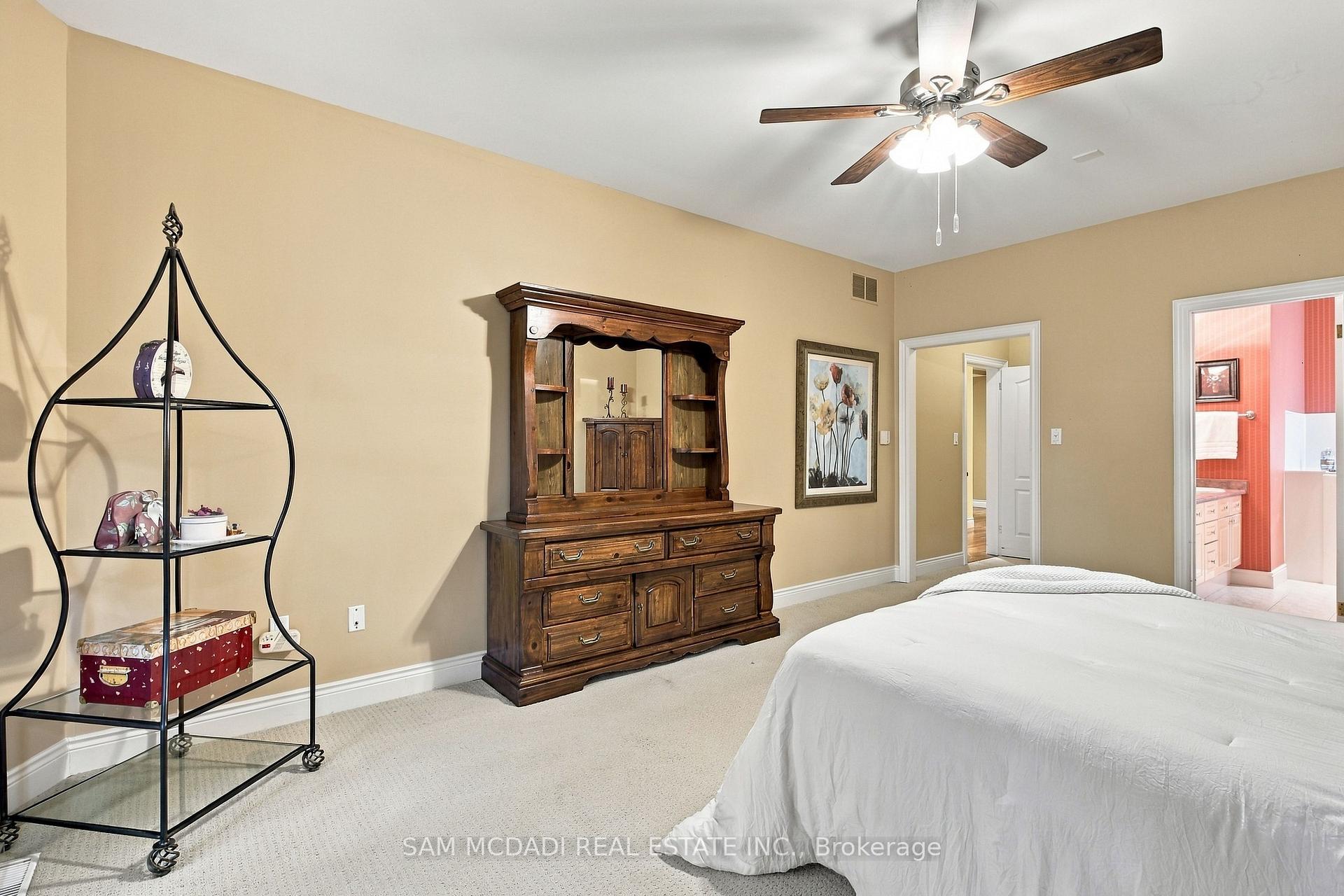 1205 Clarkson Road N 6