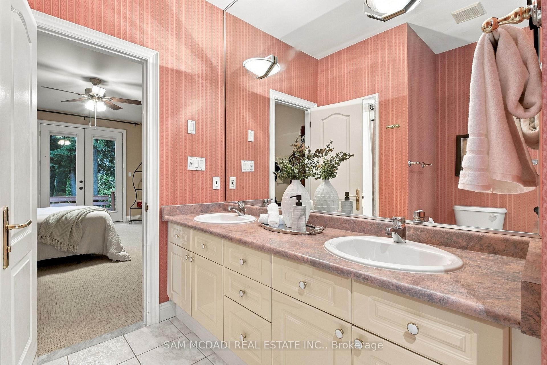 1205 Clarkson Road N 6