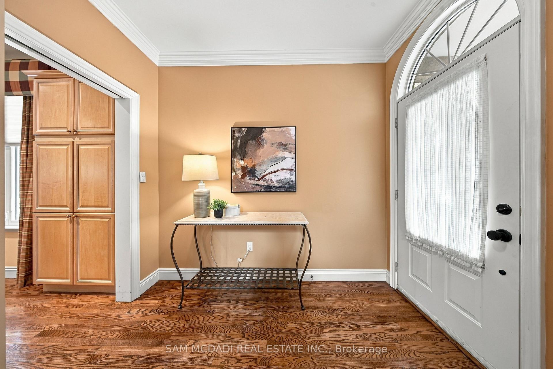 1205 Clarkson Road N 6