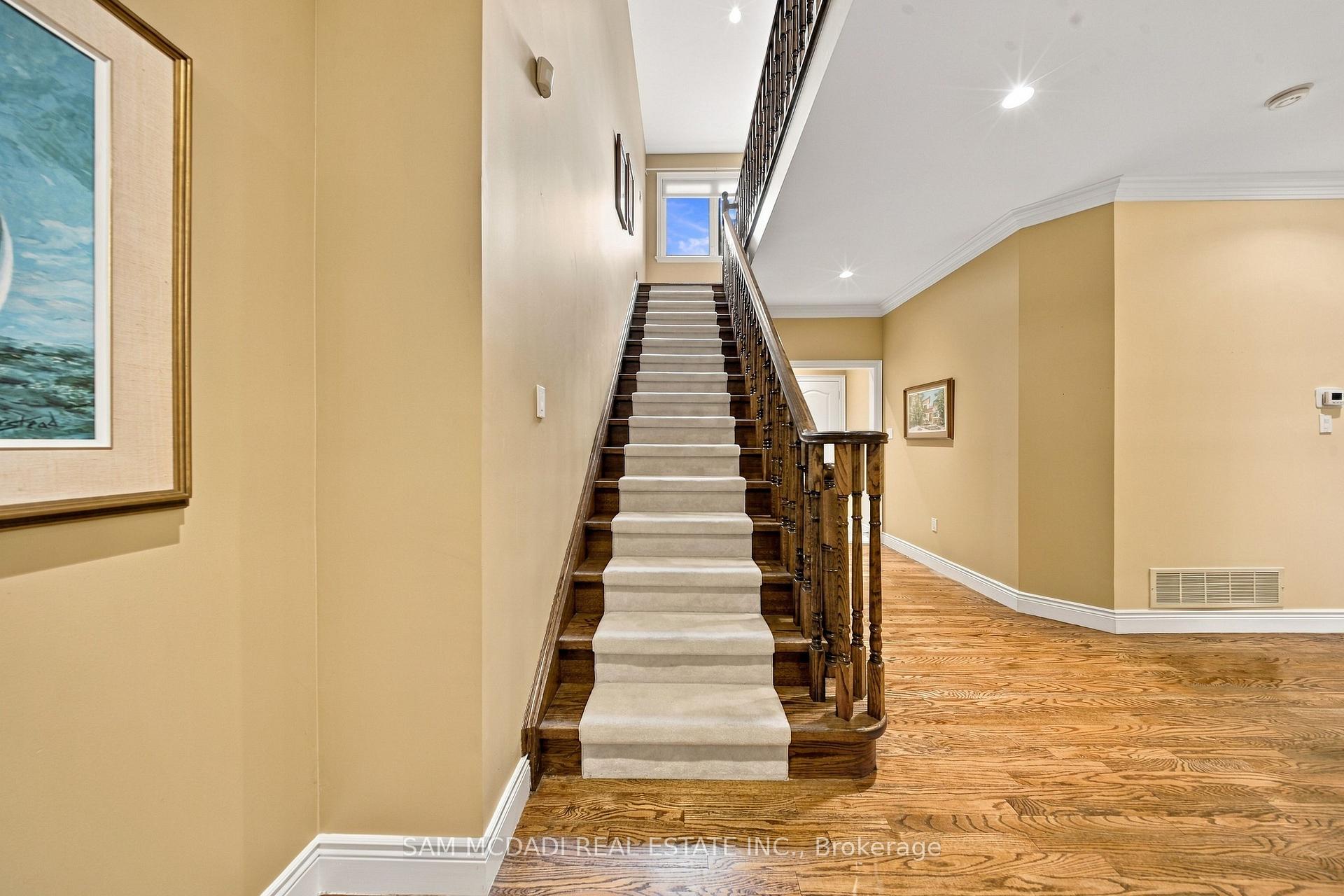 1205 Clarkson Road N 6