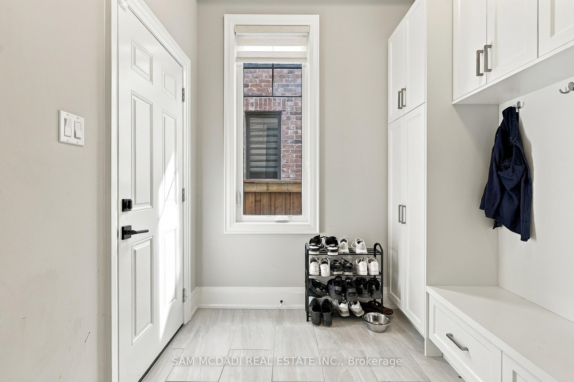 319 EATON Street