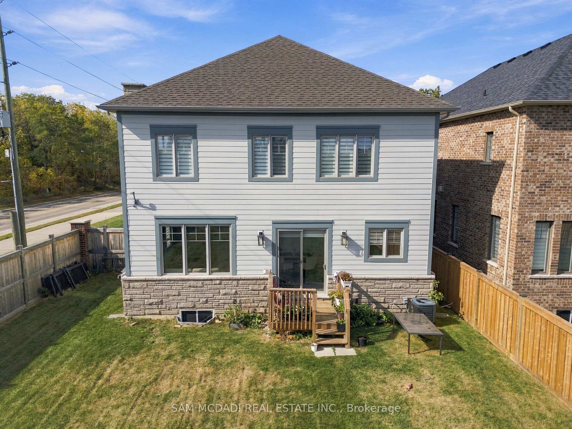 319 EATON Street