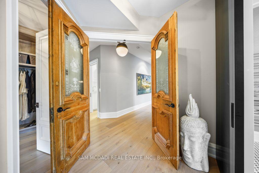 1206 Wildfield Crescent