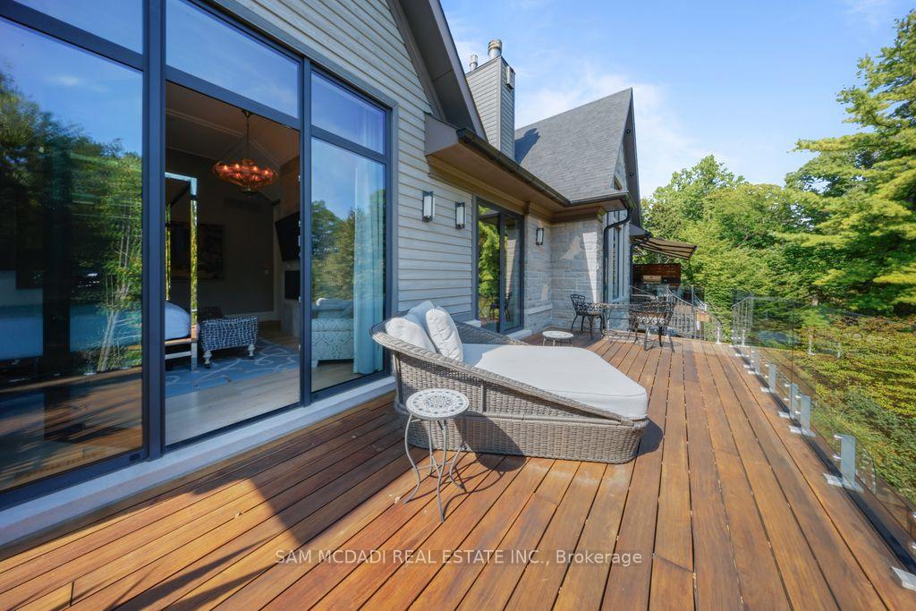 1206 Wildfield Crescent